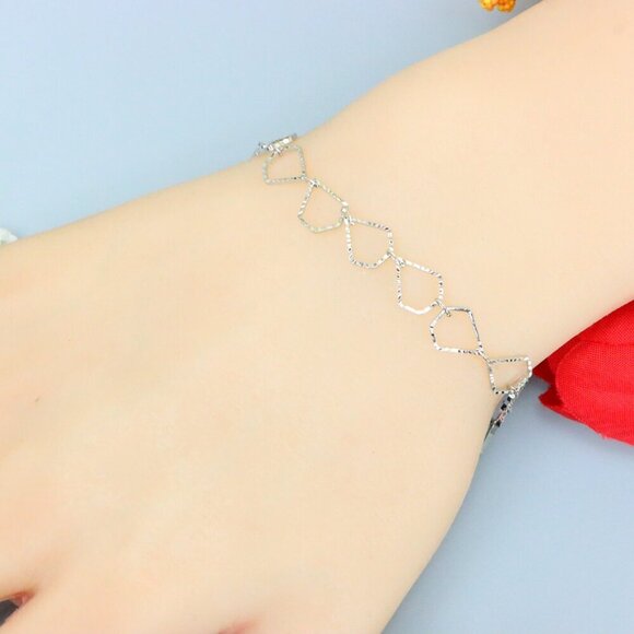 "Elegant & Trendy Bracelet, A Perfect Gift for Women, Thoughtful,  EVCH1785 - Picture 7 of 10